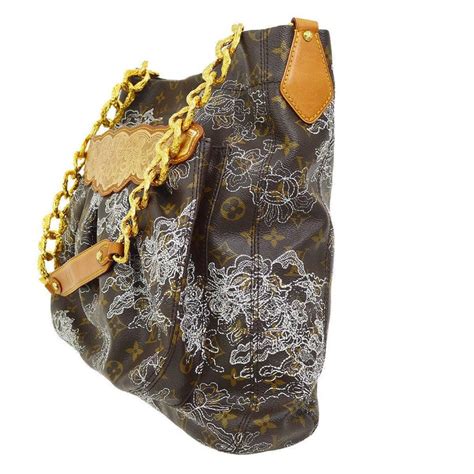 louis vuitton bag with gold chain|Louis Vuitton chain shoulder bag.